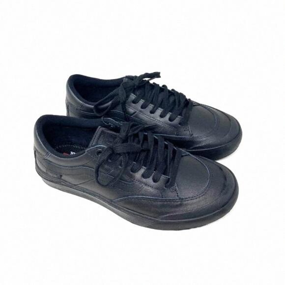 💖MEGA SALE💖Vans Berle Skateboarding Casual Women Black VN0A5JIJ9BK Leather - Picture 3 of 10